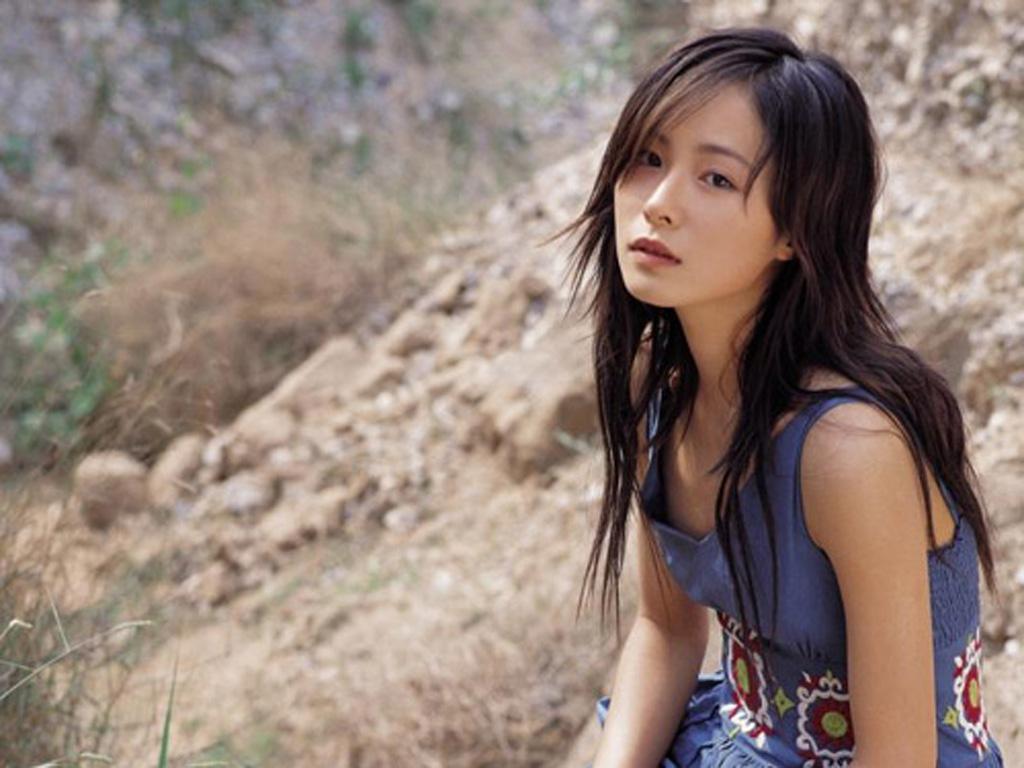 原定演员放了导演鸽子,替补演员临时救场,却演成经典的6个角色