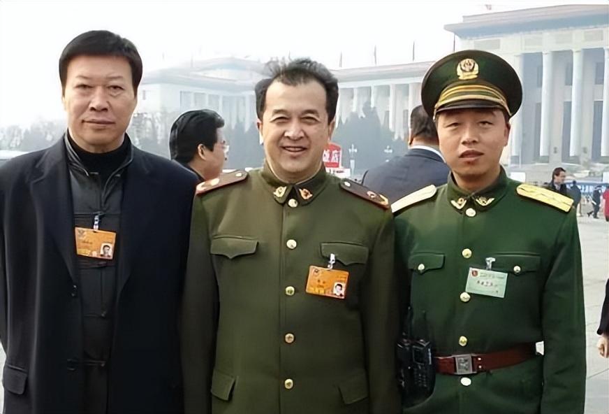 黄宏不再隐瞒，揭开当年被“免职”原因，人事调动只是幌子！