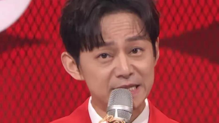 何炅|何炅汪涵老了，沈梦辰梁田松懈了，这两位有望成新一代“台柱子”