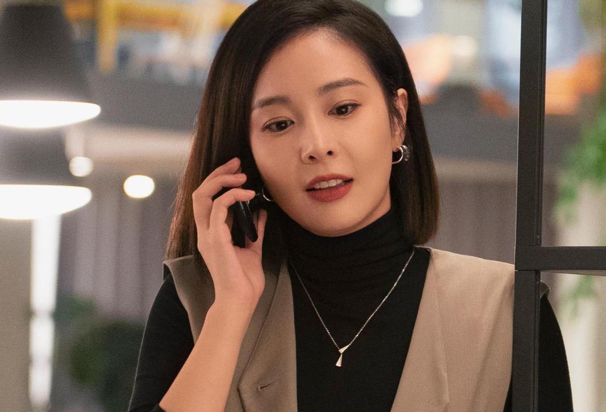 央视今晚开播!2大看点要啥有啥,看清演员阵容,网友:收视稳了