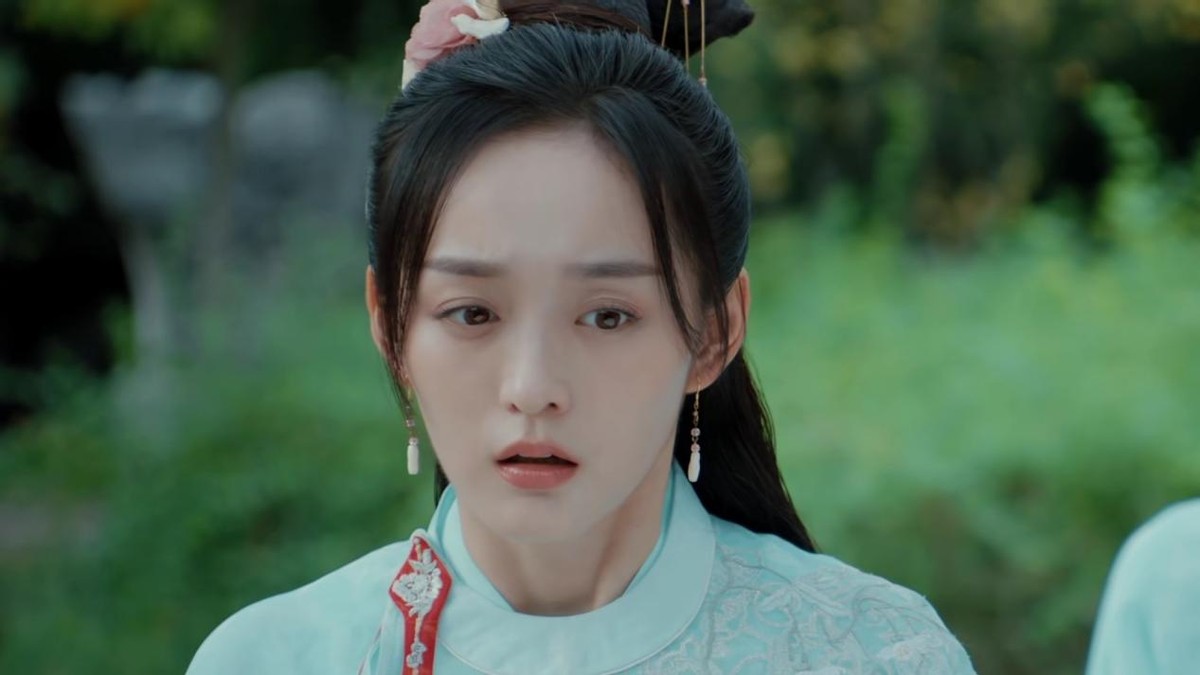 烂！48岁何润东新剧和小12岁女星演情侣，被网友嘲：当代西门大妈