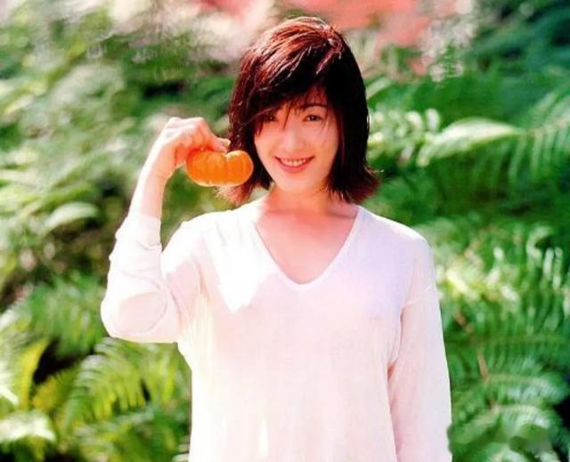 最美“潘金莲”杨思敏，19岁走红33岁却沦落卖拉面 ，现在如何了