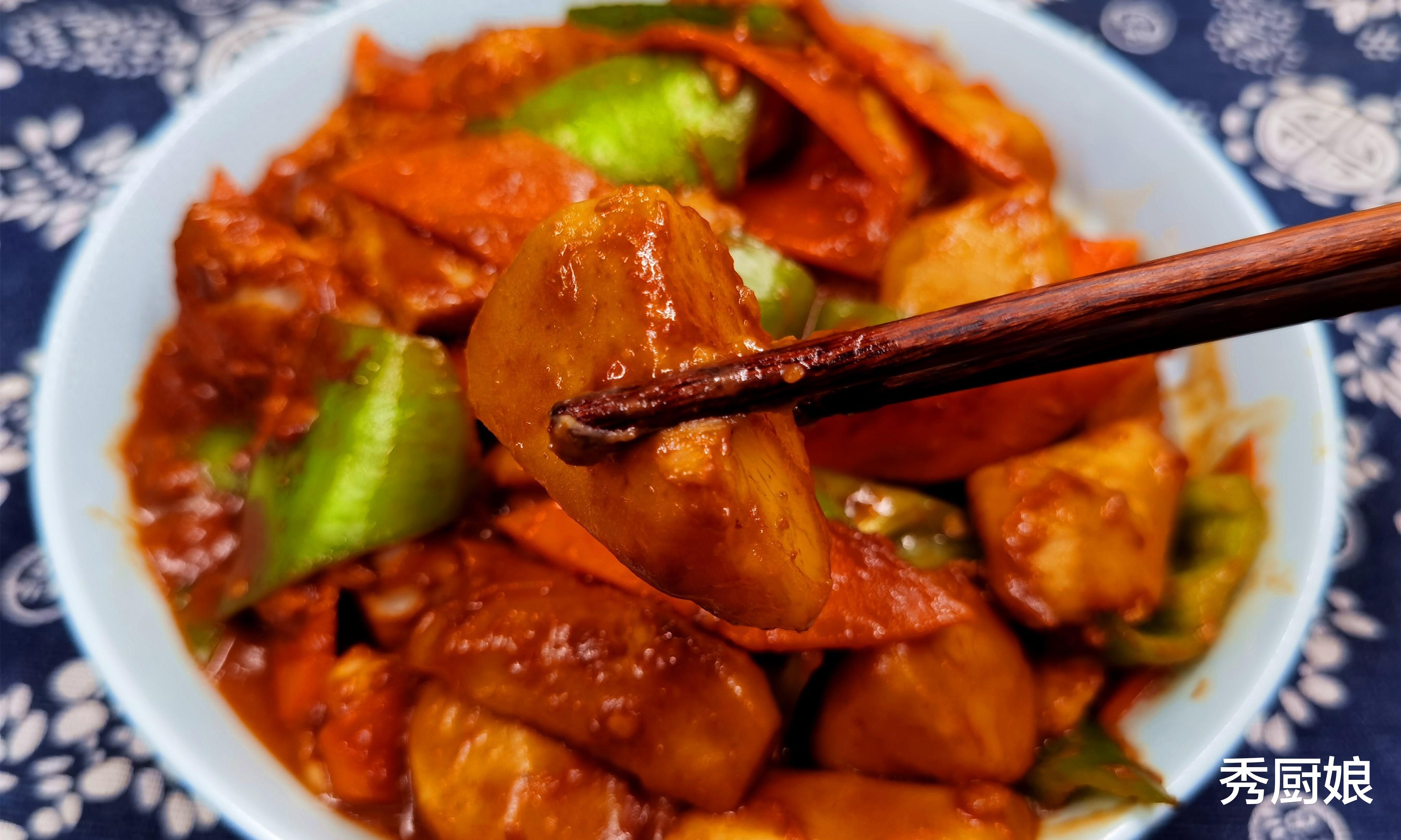 |秋天吃芋头千万要记住,芋头的“死对头”,两者不能一起吃!