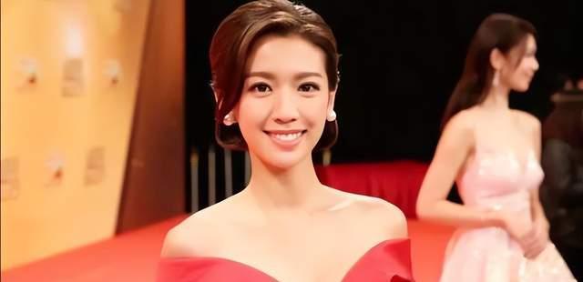 蔡思贝|TVB视后曾被问价一夜200万,今加拿大登台演出,获赞表演精彩