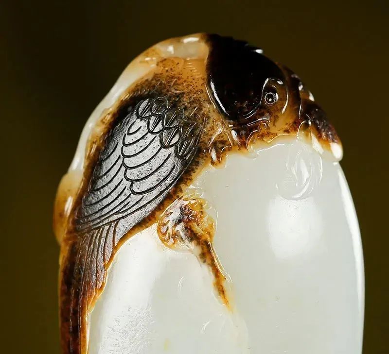 这四种外表“透白”的和田玉,一定要远离