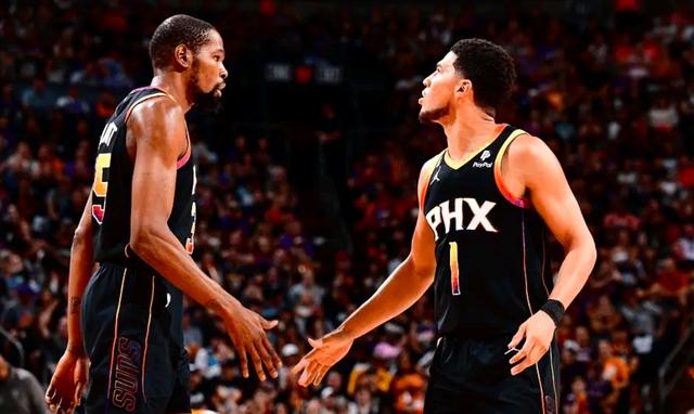 掘金3-2太阳,布朗神兵天降,kd26 11 7,布克19中8 - 游戏资讯(主打网)