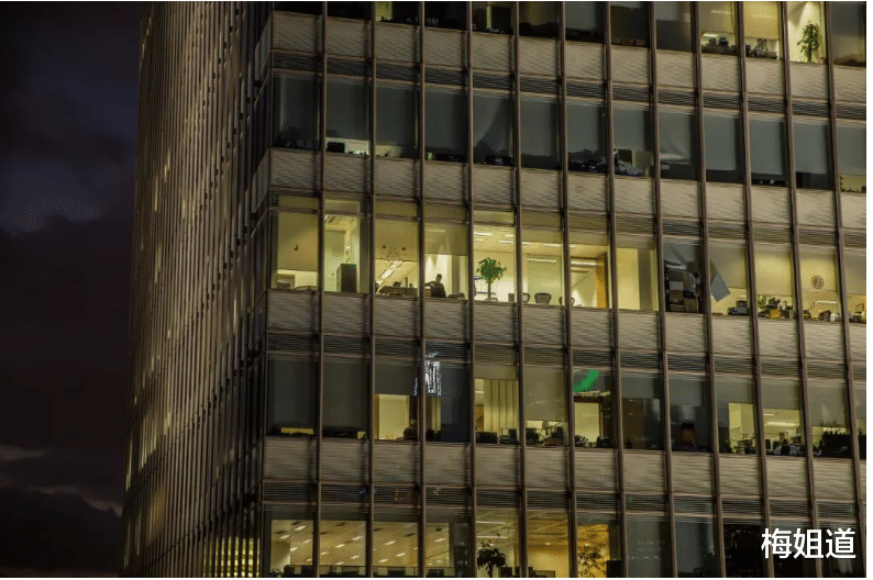 hr|“你本科不过是个211”，清华硕士被HR嘲讽，互联网大厂还香吗？