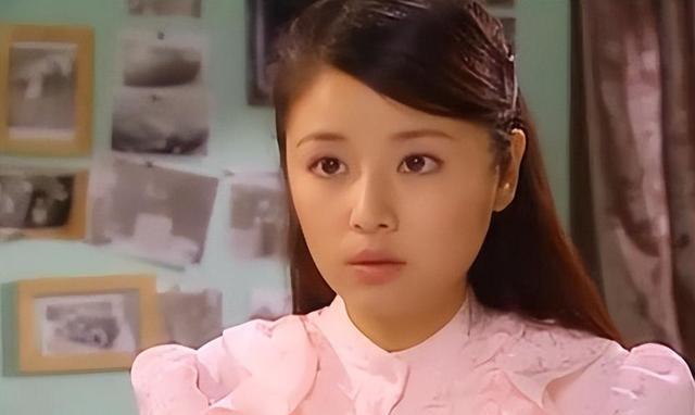 回顾：3位吝啬的明星，人前爱国，人后却“一毛不拔”，太过虚伪