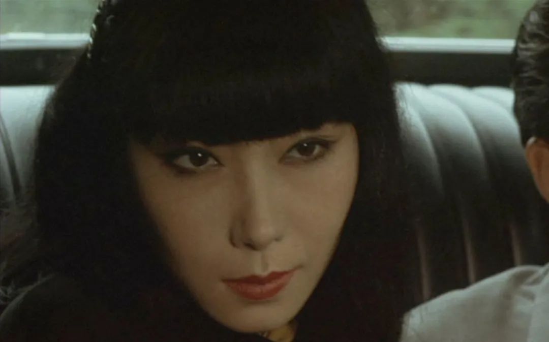 女孩|嫂系美人，这次靠什么翻红