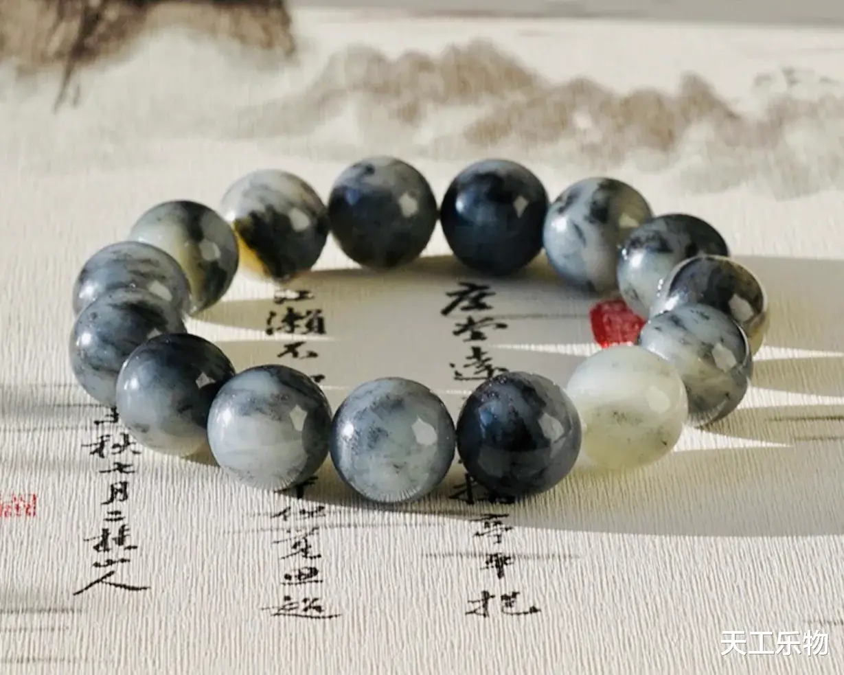 官窑|和田玉里无红玉？和田玉家族八大色彩分类！