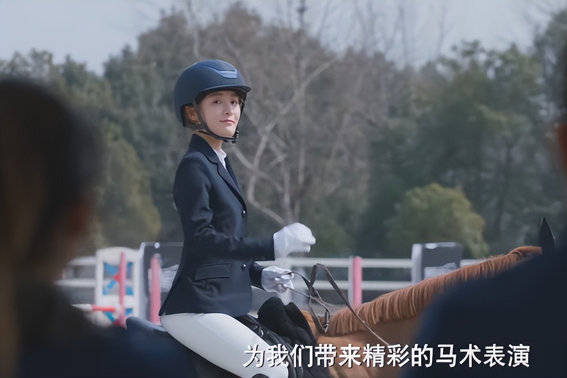 本以为是烂剧,开播就收视破1,刘丹又把都市剧拍成了爆款