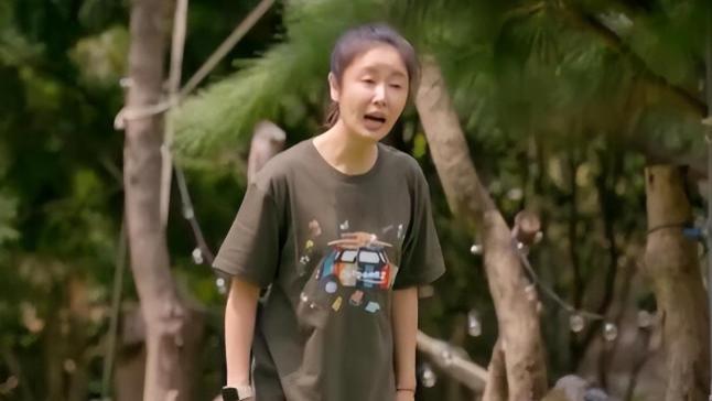 林心如|怀了？47岁林心如近照曝光，小腹凸起孕味十足，网友：老蚌怀珠