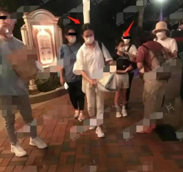 刘德华|62岁刘德华自称“刘烦恼”,被曝愁辅导女儿作业,太折磨