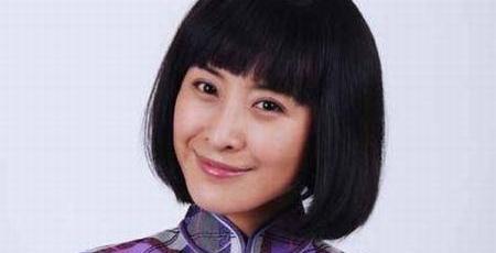 嘻哈包袱铺|和赵本山关系匪浅的王雅捷，被捧红后，为何拒其上春晚邀请？