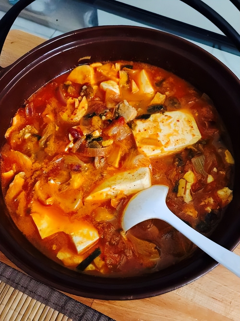 金针菇|“秋季一碗汤,不用郎中帮”,多给孩子喝这道汤,健脾降燥又解馋