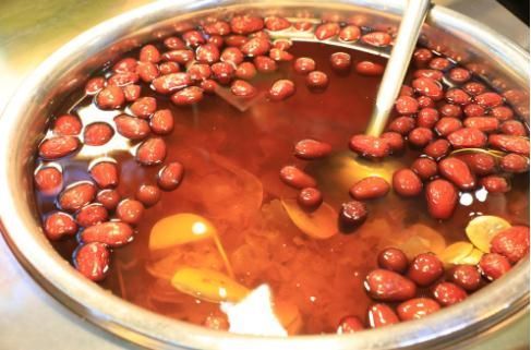 红枣|桂圆红枣汤:美味营养补气血,但三种体质不适合饮用