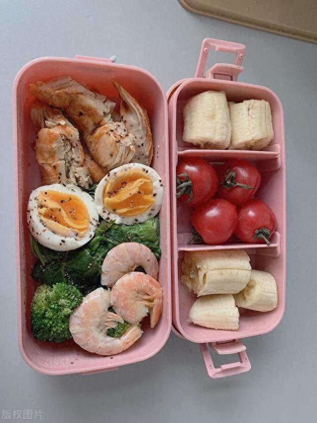 每天比平时少摄入500大卡,一个月下来可以减掉多少斤?