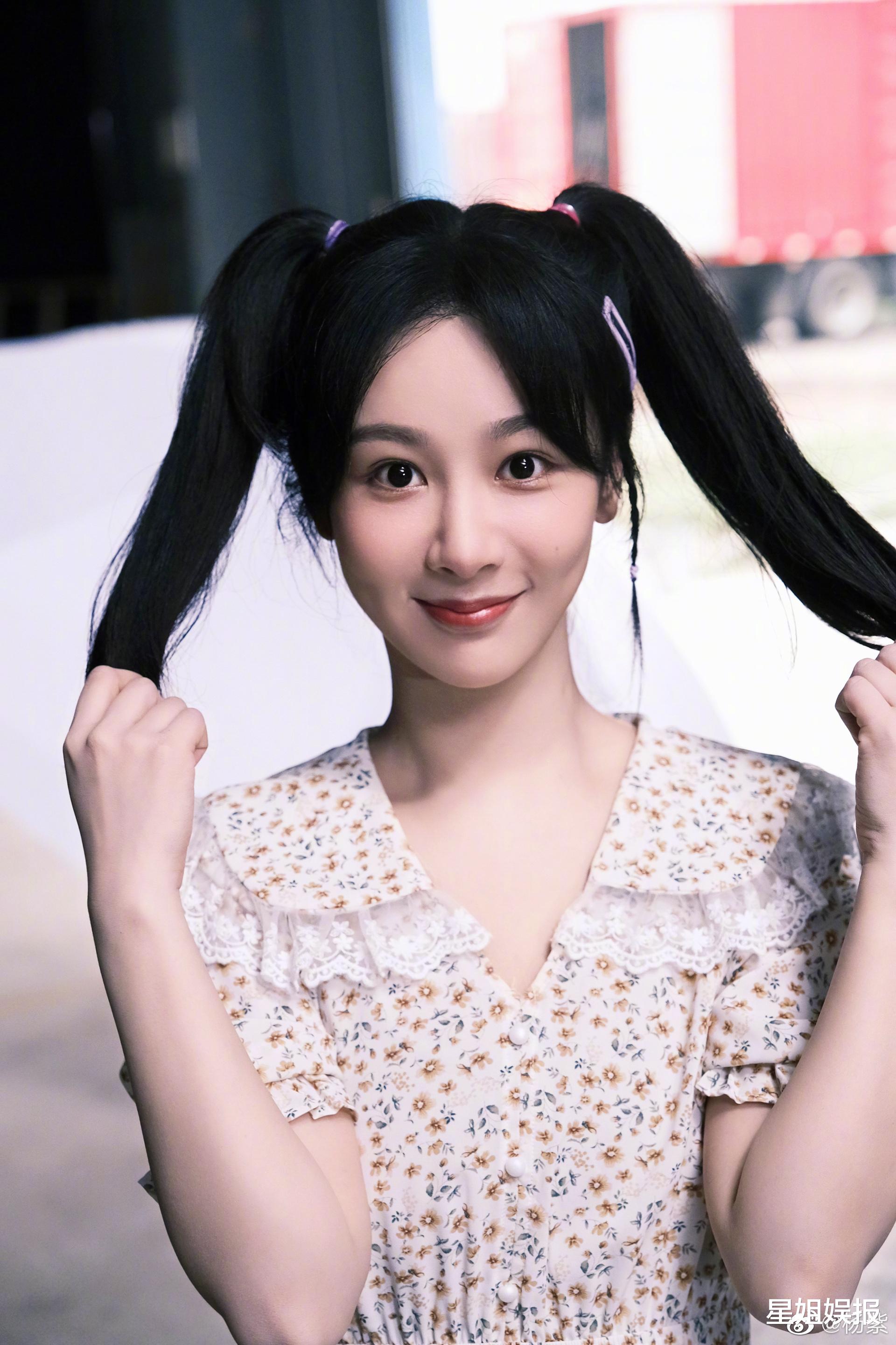 工作室 女明星的六一双马尾营业照！杨紫工作室审美一言难尽，任敏认不出