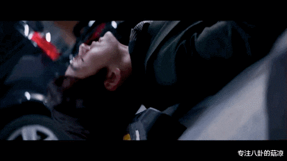 今晚开播!新一部甜宠剧来袭,霸道甲方VS金牌客服,职场欢喜冤家