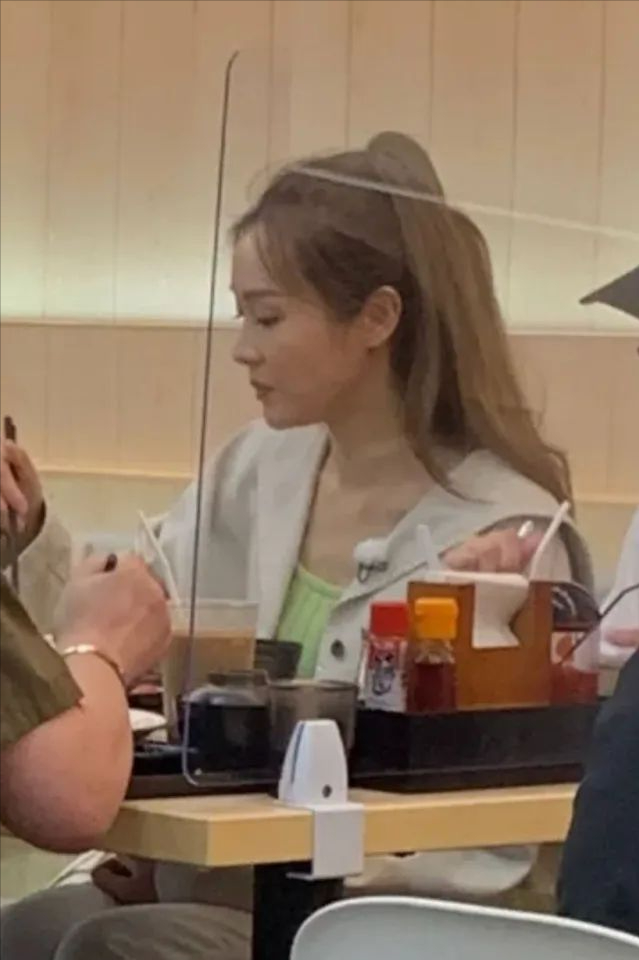 TVB花旦疑被新人冷待,一年多没剧拍,新剧开拍前临时被飞?