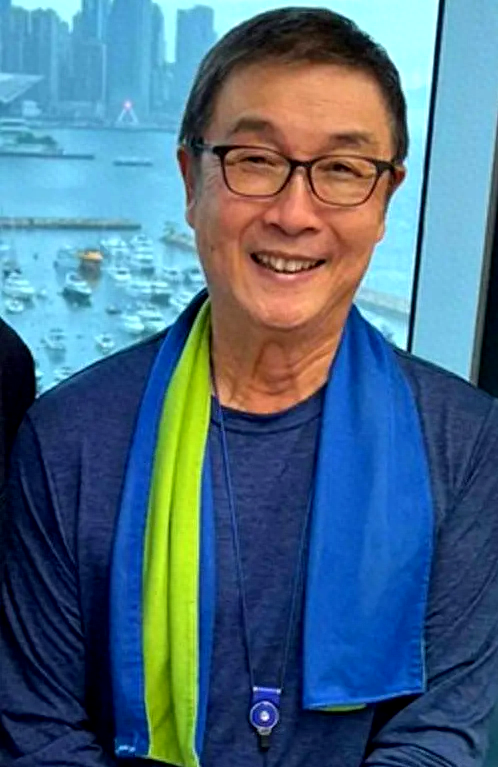 演员刘松仁:43岁娶小20岁性感空姐,丁克不要孩子,73岁开始后悔