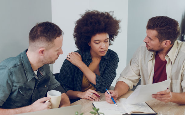 |职场中不要轻易相信口口声声说爱你的人