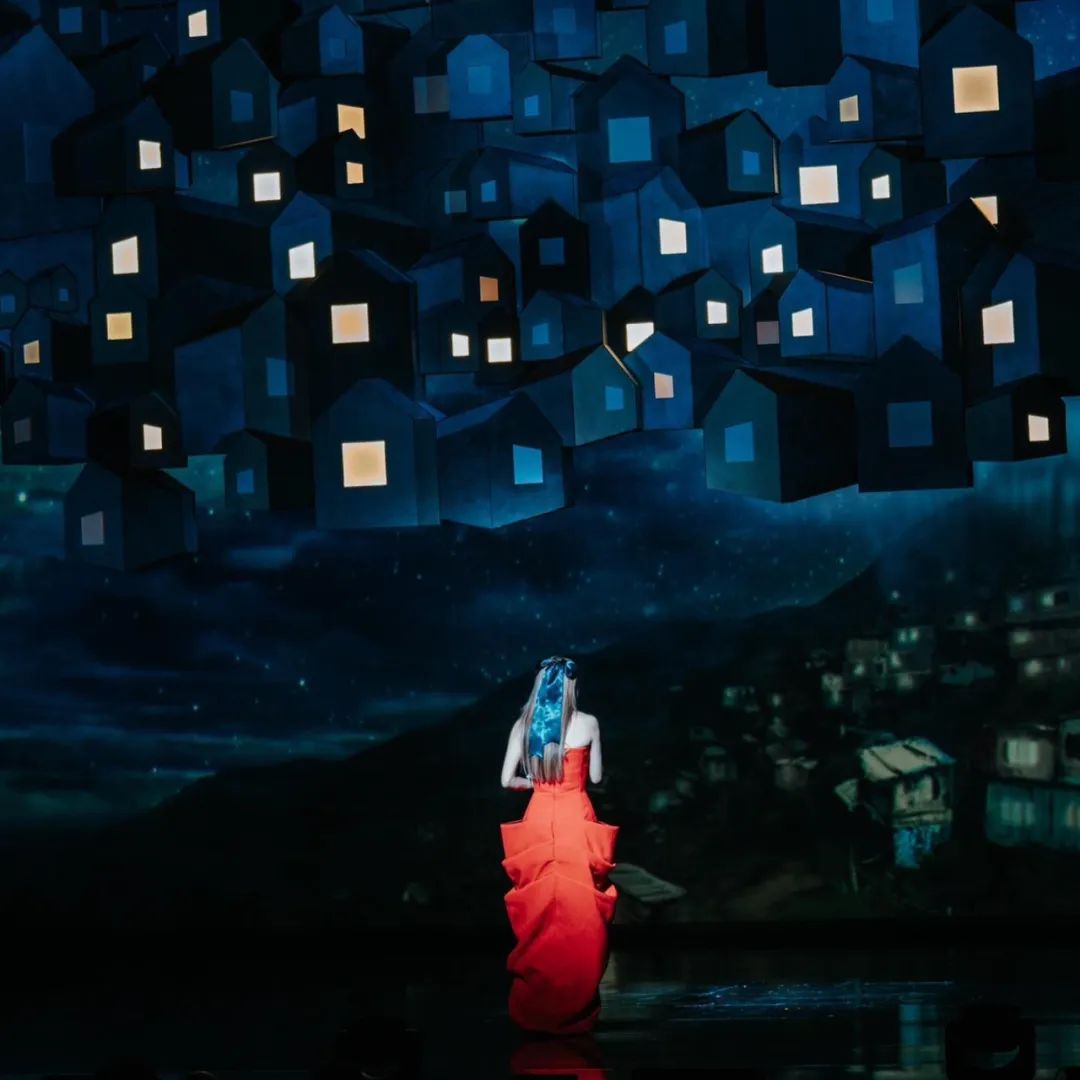 容祖儿,你到底穿过多少丑衣服啊?!!