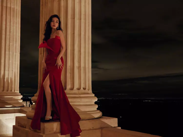 杨颖疯马秀内场照曝光,再度引发质疑,无视舆论争议终自食了恶果