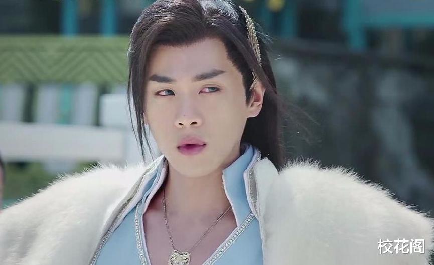 被嘲讽是资源咖？演一个火一个的张若昀，真的只是运气吗？