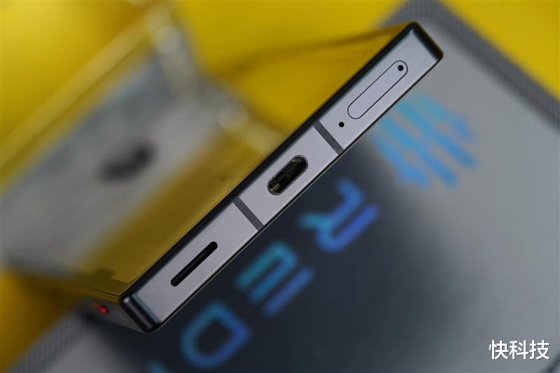 真全面屏的终极形态!红魔8 Pro+评测:超硬核的电竞旗舰