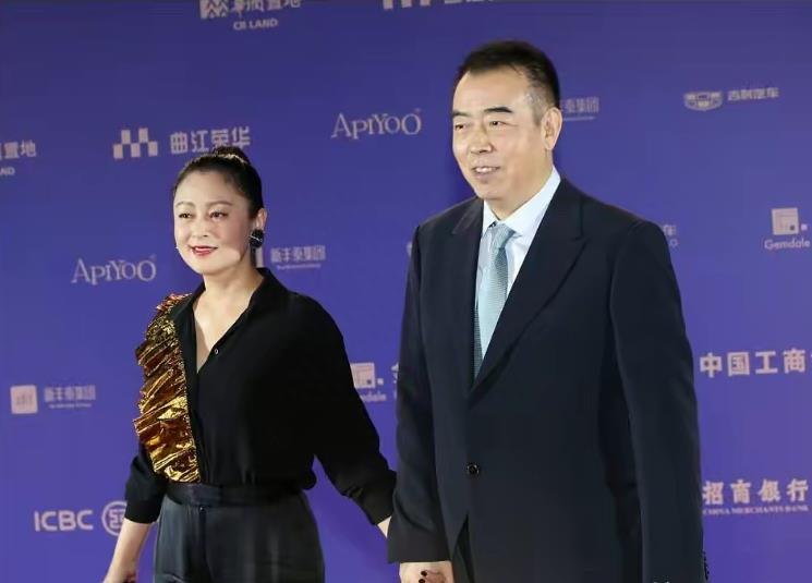 亲日辱华?这次谁都救不了陈凯歌,网友:狐狸尾巴终于露出来了!