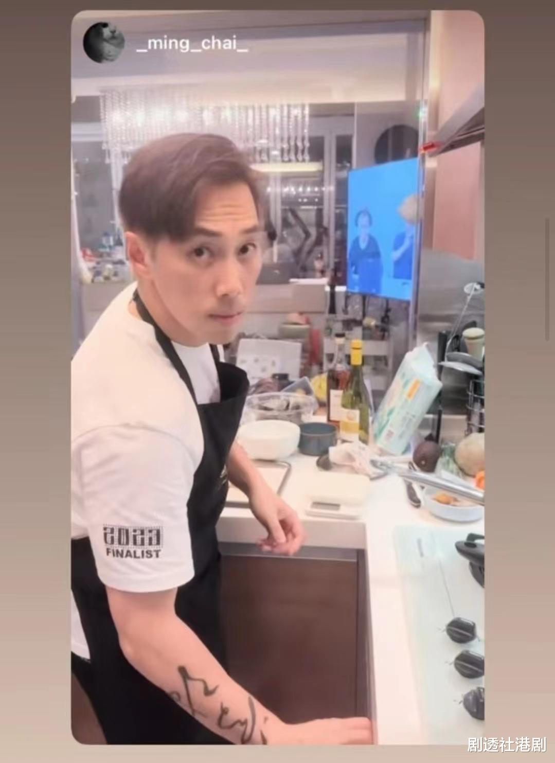 又走一个!TVB再有男艺人宣布约满离巢,已低调离开疑进军饮食行业