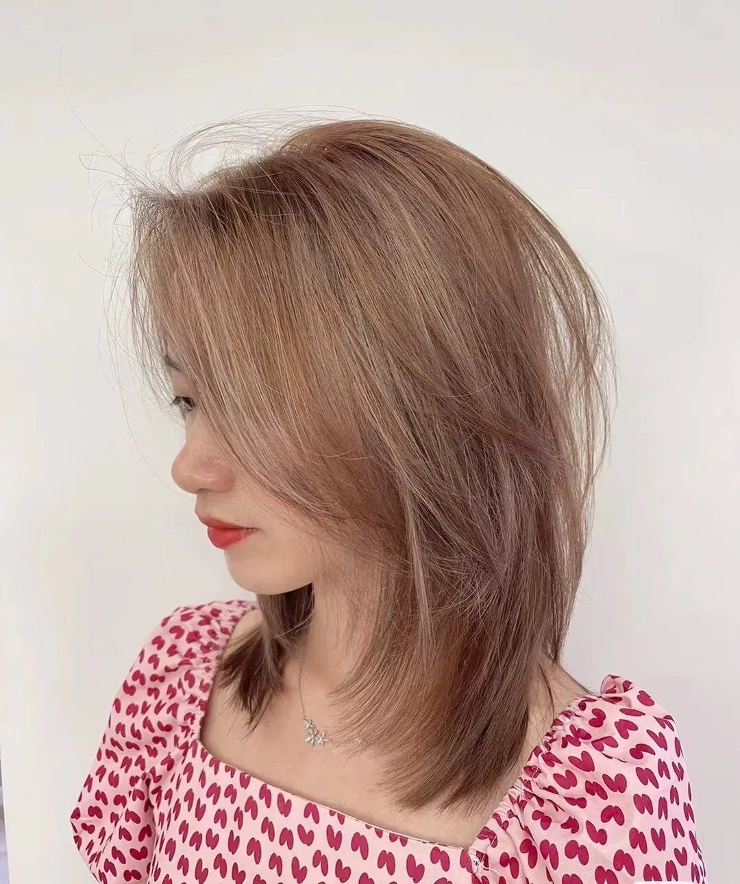 发型 一看就很美的发型，时尚潮流不落伍，剪完很满意