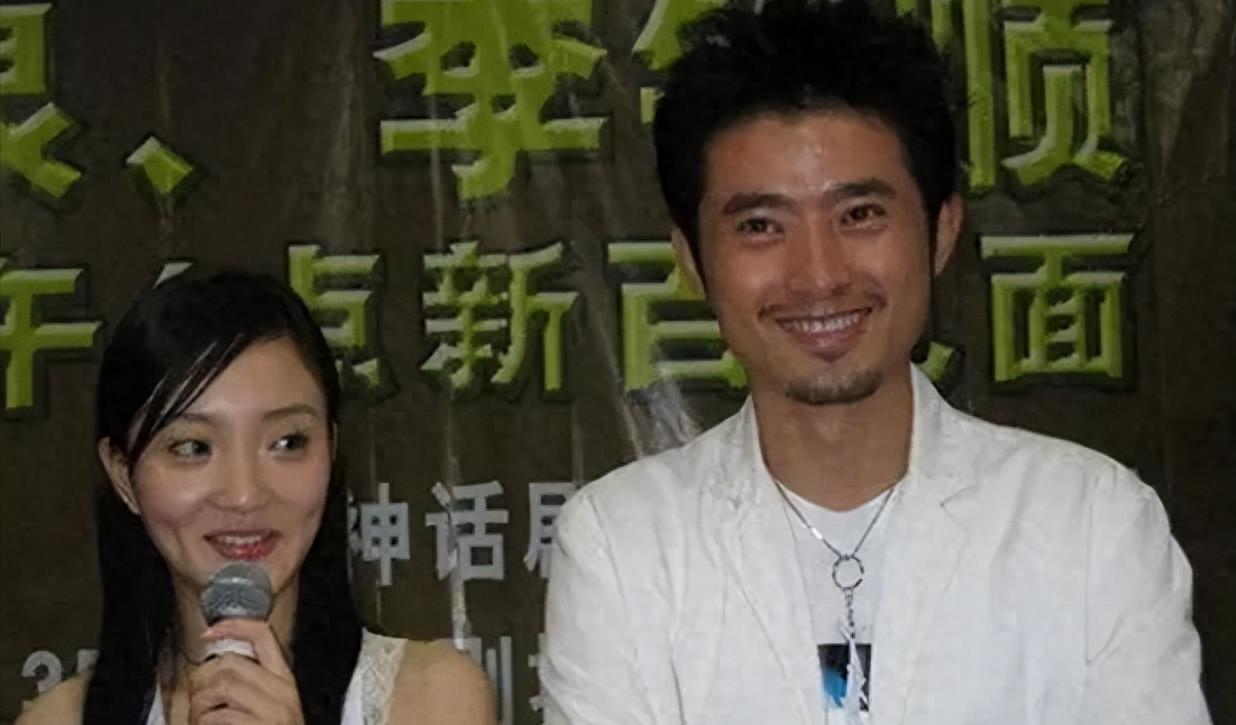 李小璐和贾乃亮,各自隐藏了属于自己的秘密