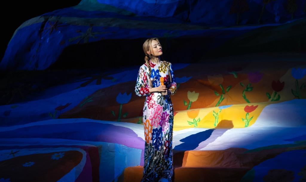 43岁容祖儿自曝“我再不搞就没得生啦”,公开三项择偶条件引爆笑