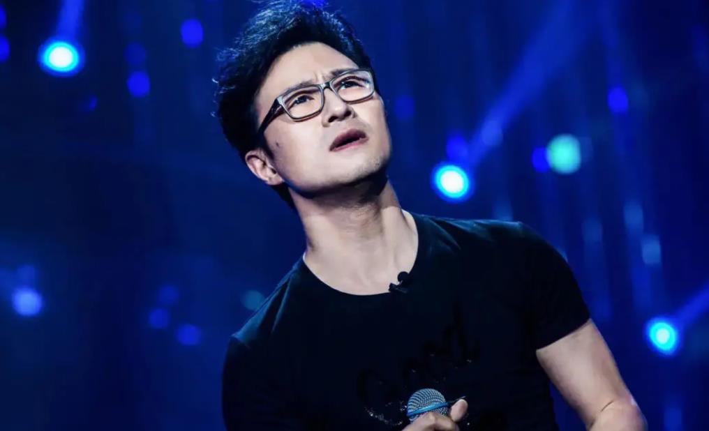 《好声音》刚开播就凉了一半,评论区被骂到平台关闭,四位新导师成背锅侠!