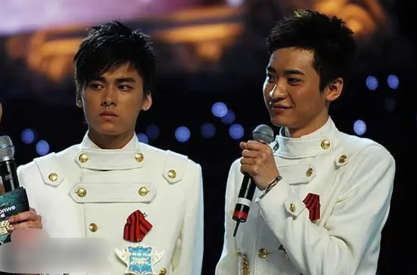 李易峰|李易峰退圈后近况曝光，刘璇老公透露其生活状态，粉丝们都炸锅了