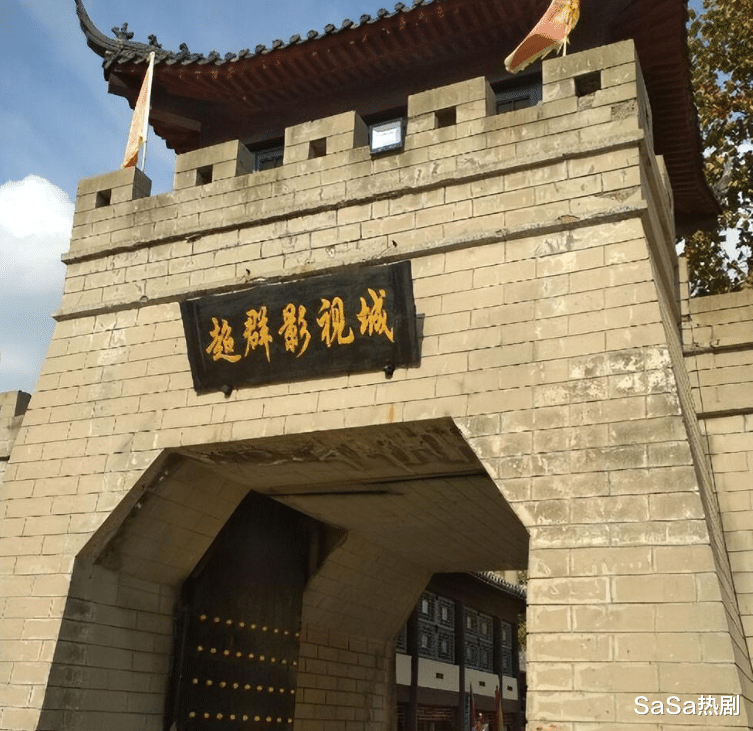 《包青天》30年回顾,马汉破产,陈世美变化太大,白玉堂摆摊卖饼