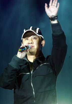 刘德华调侃刀郎，下次新歌找你填词免费可不可以，刀郎高情商回复