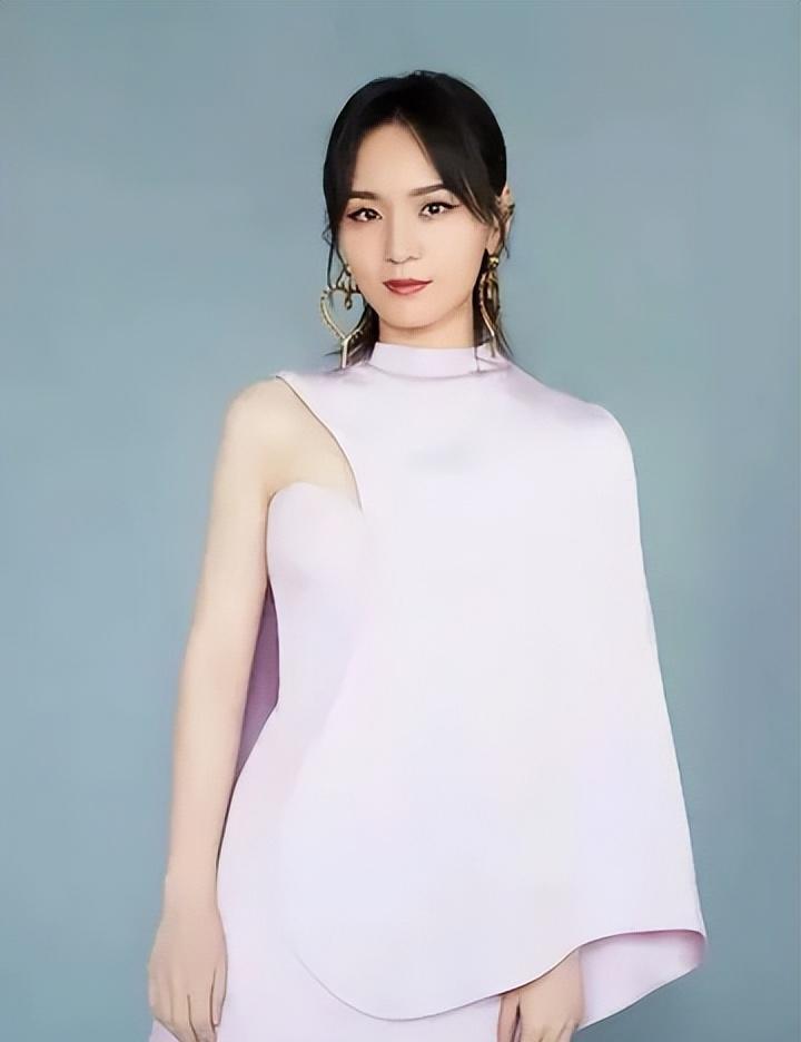 周笔畅|歌手周笔畅:三段感情都失败,38岁仍未婚