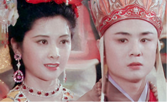 8位珠圆玉润的“中国式”美人，个个不瘦不柴，比白幼瘦耐看太多