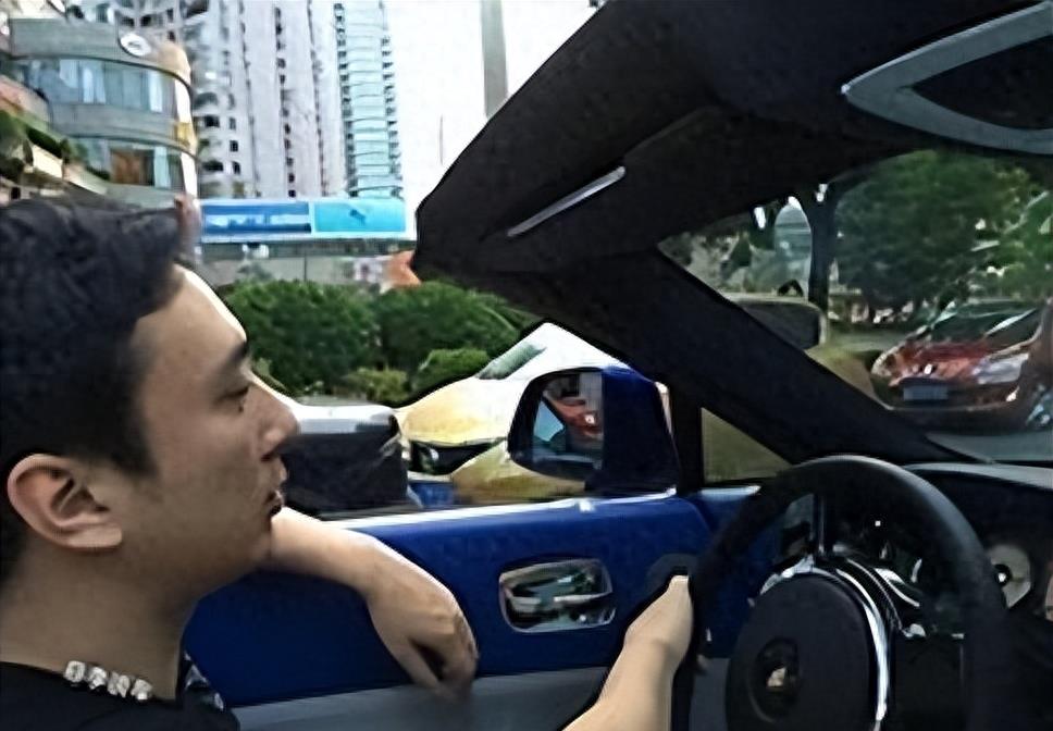 从怼天怼地,到2022年被禁失声,一首“凉凉”送给王思聪