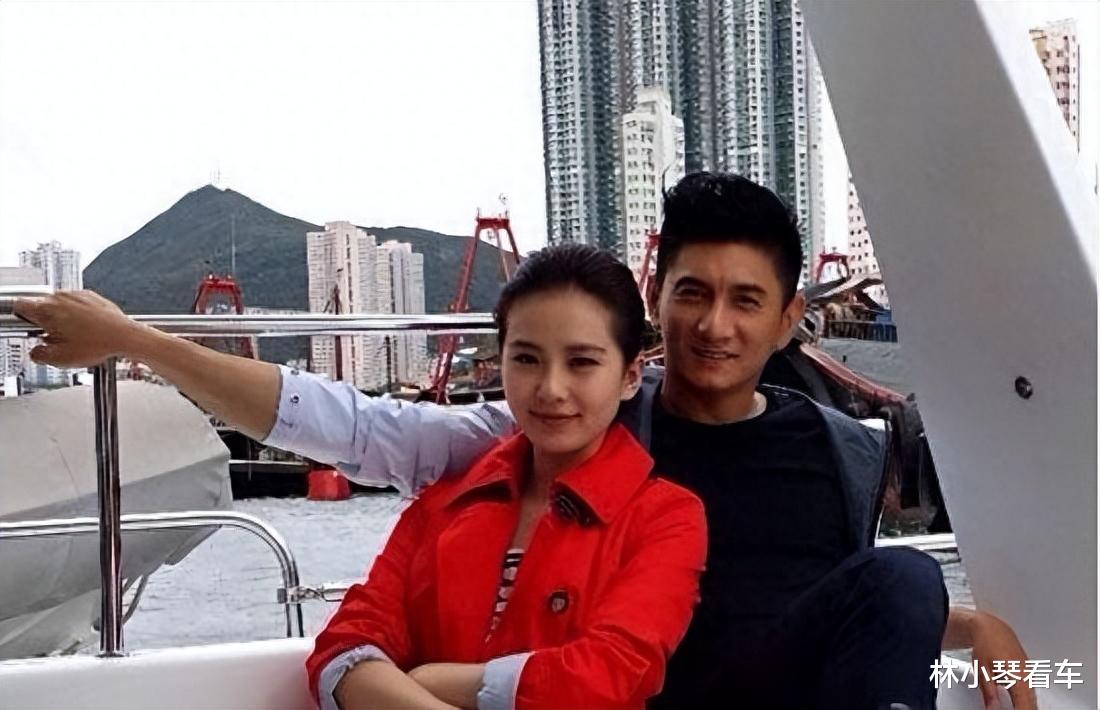 夫妻本是同林鸟,但这一次,刘诗诗选择了大难临头各自飞