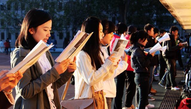 高考|找工作时才发现,考研上211和高考上211差距很大,后悔当初的选择