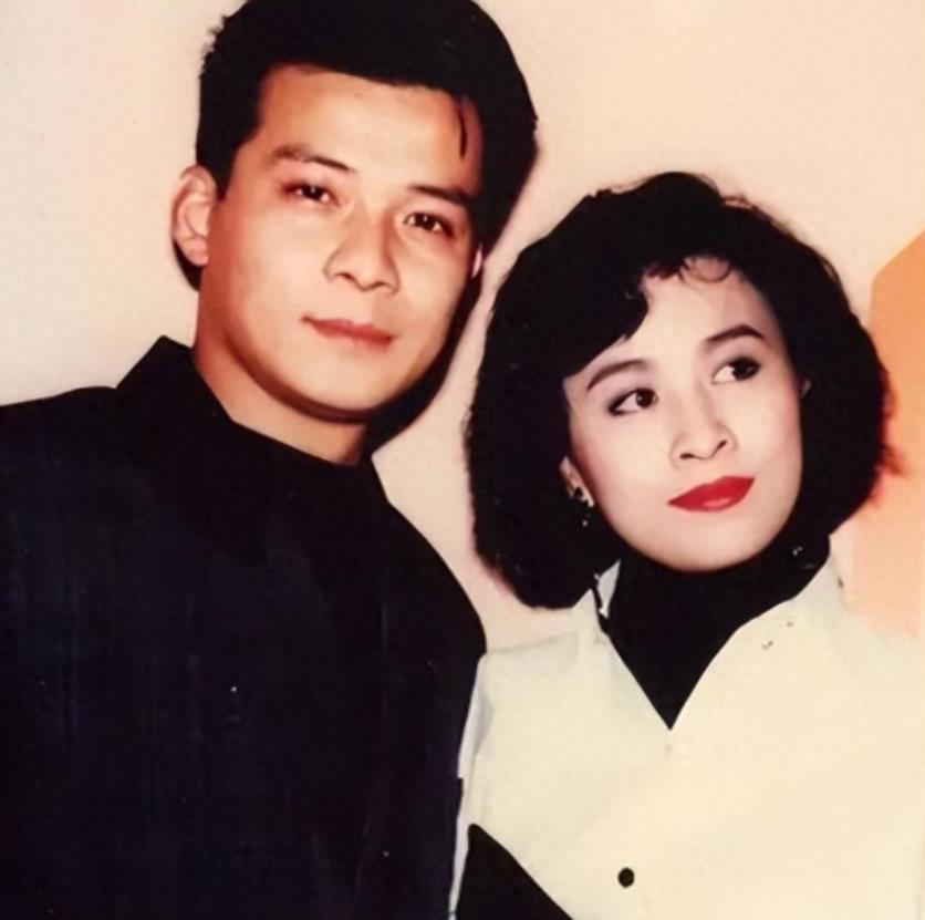 她抗癌7年花费7500万后离世,丈夫曾许言终身不娶,如今却求婚她人