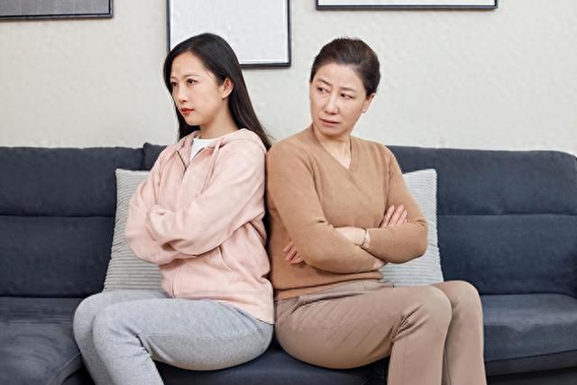 同学58岁就生病去世，参加完他的葬礼后，我狠心断掉了儿子的月供