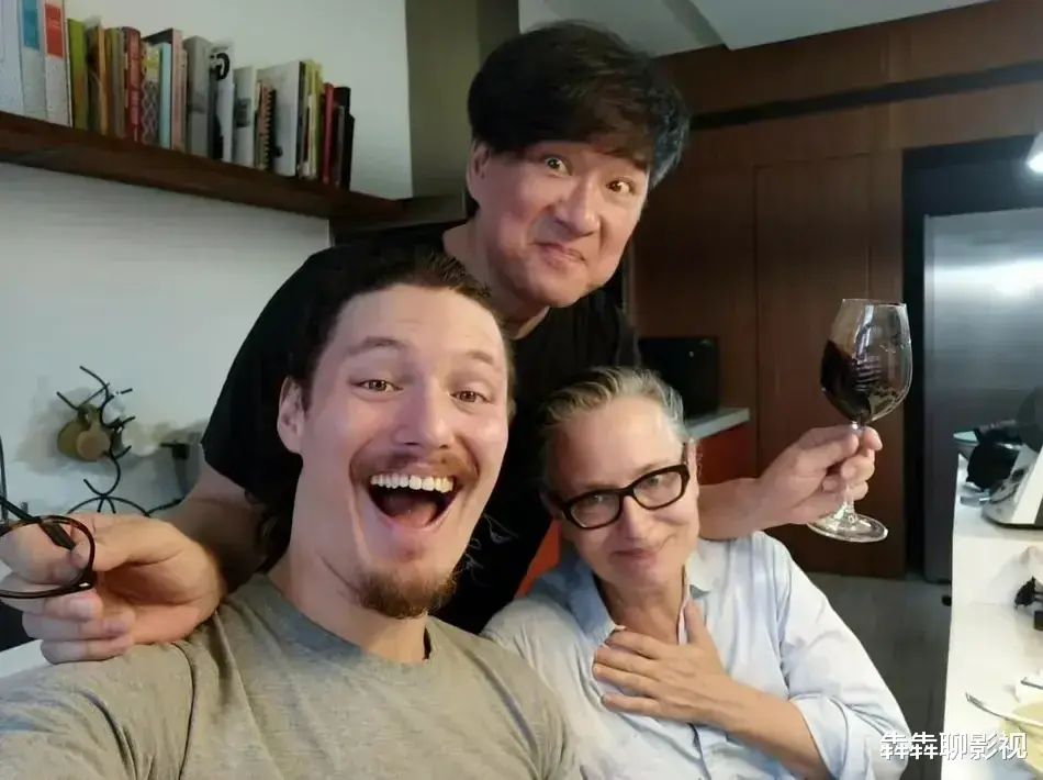 混血儿也有心酸，刘烨儿子近照大变样，周华健看着比儿子还年轻