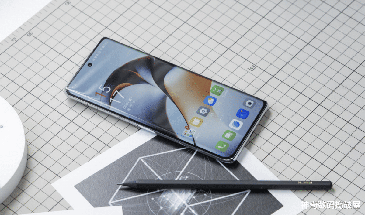 一加科技|国产千元机都支持120Hz高刷,为什么售价五千的iPhone 14却没有?