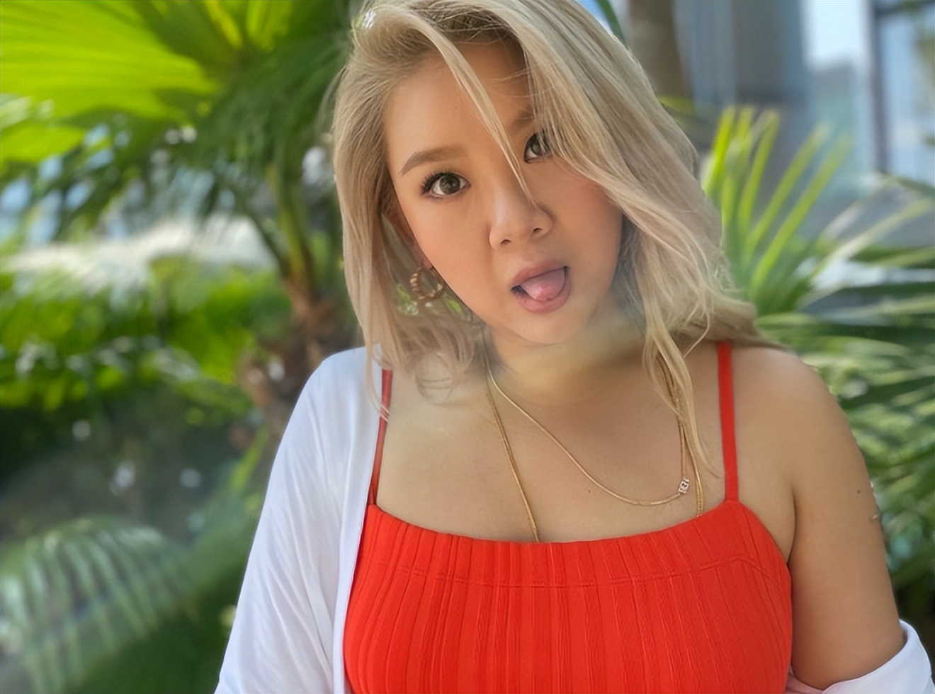 郑欣宜失联被传死讯,6000W遗产恐充公,郑少秋流泪,好友报平安