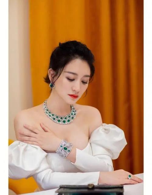 曝张柏芝领证!男方系三胎生父,京圈红三代,身价超五十亿